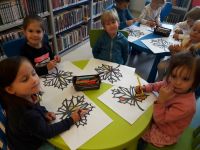 Jesienne zajęcia Kotków w bibliotece