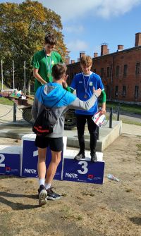 Podium zwycięzców rocznika 2008