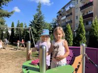 4ddb0bb5-8012-4f40-86ac-2392cb2a82de