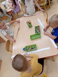 c294d182-c326-4477-a979-29f31a0bfe56