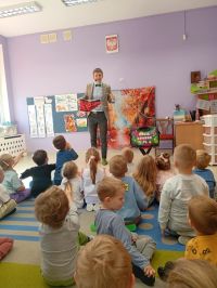 7bf8c9ea-a893-4f2a-9590-347edbffa914