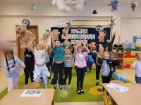 8169cc60-5cd5-45d2-aa25-dbbb1918e3dd