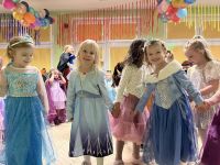 627246780_893630473305541_4272821203915961308_n